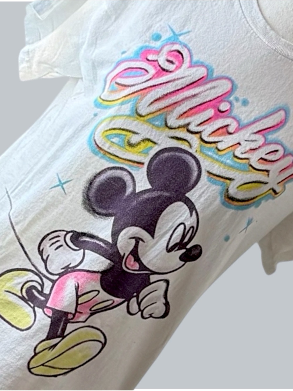 Disney Mickey Mouse Airbrush Tee Womens S White Y2K Graphic Shirt Retro